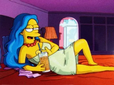 Marge Simpson 11oz White Mug