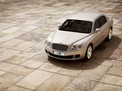2009 Bentley Continental Flying Spur Prints and Posters