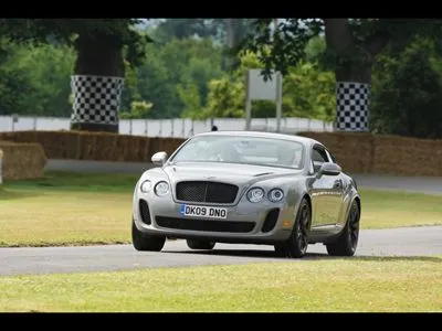 2009 Bentley Continental Supersports at Goodwood 16oz Frosted Beer Stein