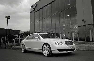 2009 Project Kahn Pearl White Bentley Flying Spur Posters and Prints