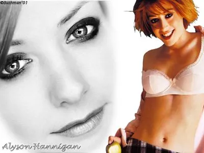 Alyson Hannigan Prints and Posters