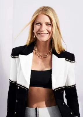 Gwyneth Paltrow White Water Bottle With Carabiner