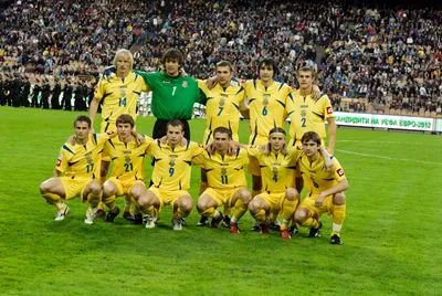 Ukraine National football team Men's TShirt