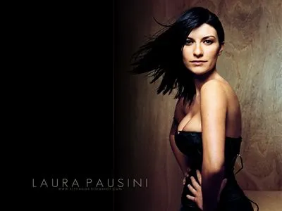 Laura Pausini Men's TShirt