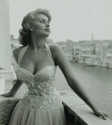 Sophia Loren 11oz White Mug