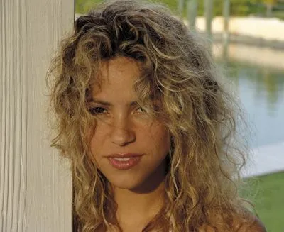 Shakira 15oz White Mug