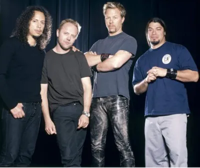 Metallica Men's V-Neck T-Shirt