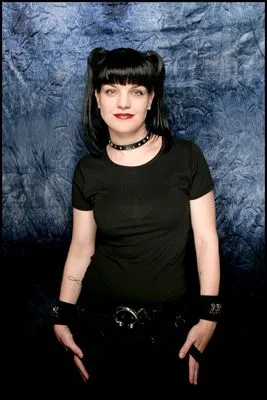 Pauley Perrette Prints and Posters
