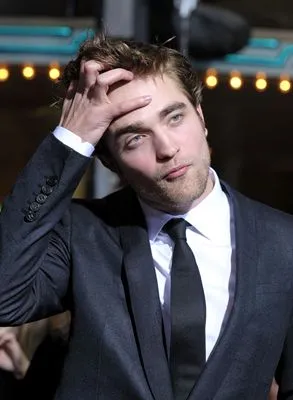 Robert Pattinson Men's TShirt