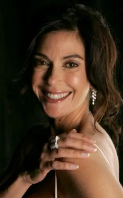 Teri Hatcher Prints and Posters