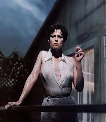 Sigourney Weaver Prints and Posters