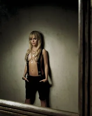 Taryn Manning Prints and Posters
