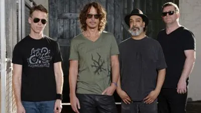 Soundgarden Mens Pullover Hoodie Sweatshirt