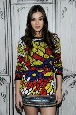 Hailee Steinfeld (events) Prints and Posters