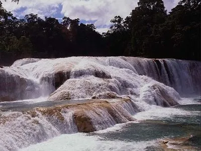 Waterfalls Apron