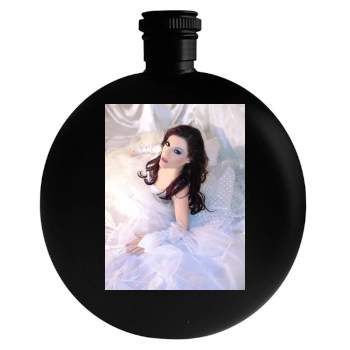 Ailyn Round Flask