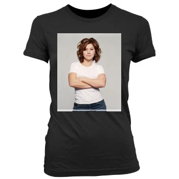 Kelly Clarkson Women's Junior Cut Crewneck T-Shirt