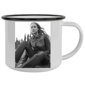 Leelee Sobieski Camping Mug