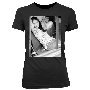 Kristin Kreuk Women's Junior Cut Crewneck T-Shirt