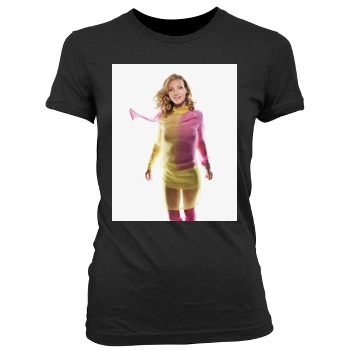 Lisa Kudrow Women's Junior Cut Crewneck T-Shirt