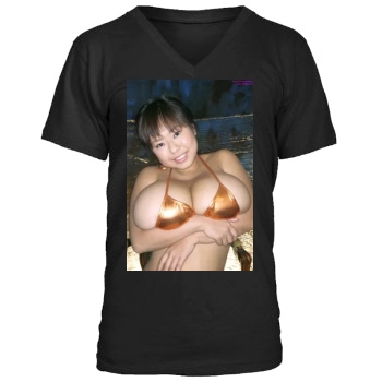 Fuko Men's V-Neck T-Shirt