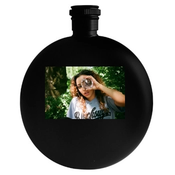 Tinashe Round Flask